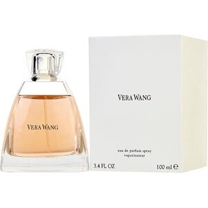 Vera Wang
by Vera Wang 3.4oz